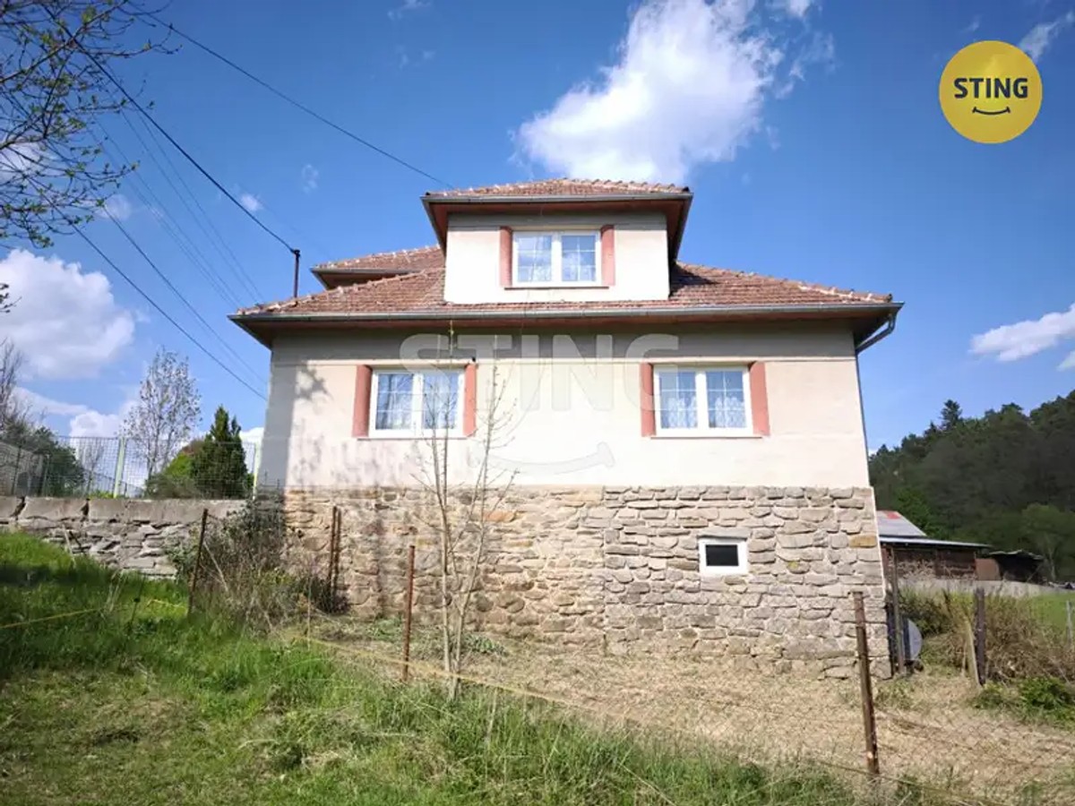 Prodej domu 170 m², pozemek 1427 m²