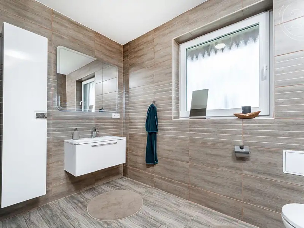 Prodej domu 226 m², pozemek 987 m²