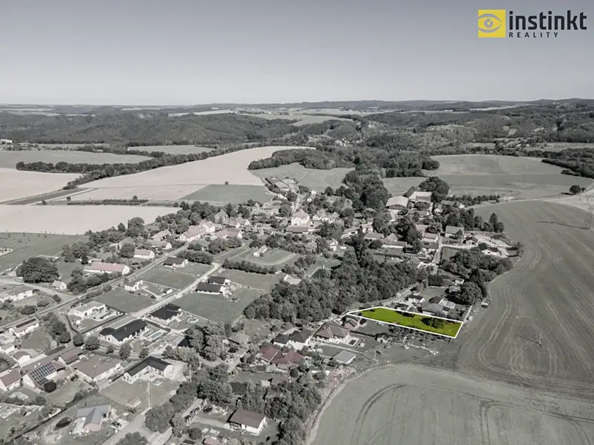 Prodej stavebního pozemku 1188 m²