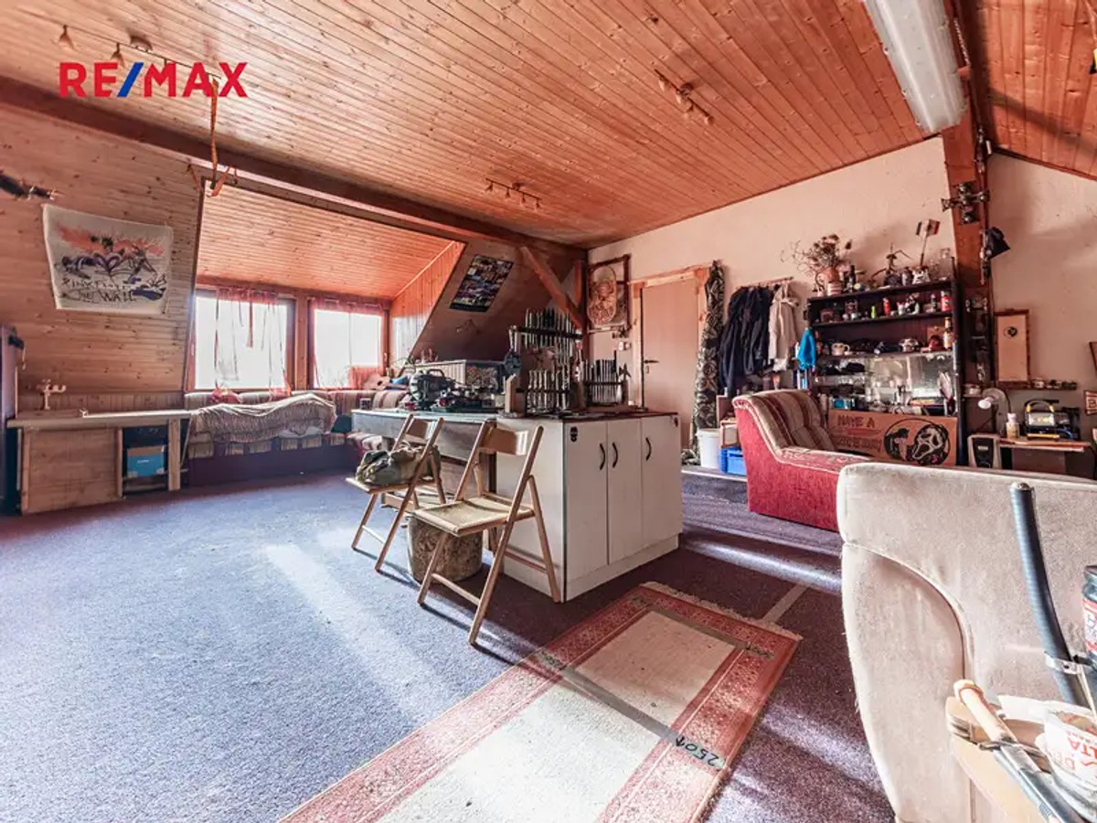 Prodej domu 350 m², pozemek 1872 m²