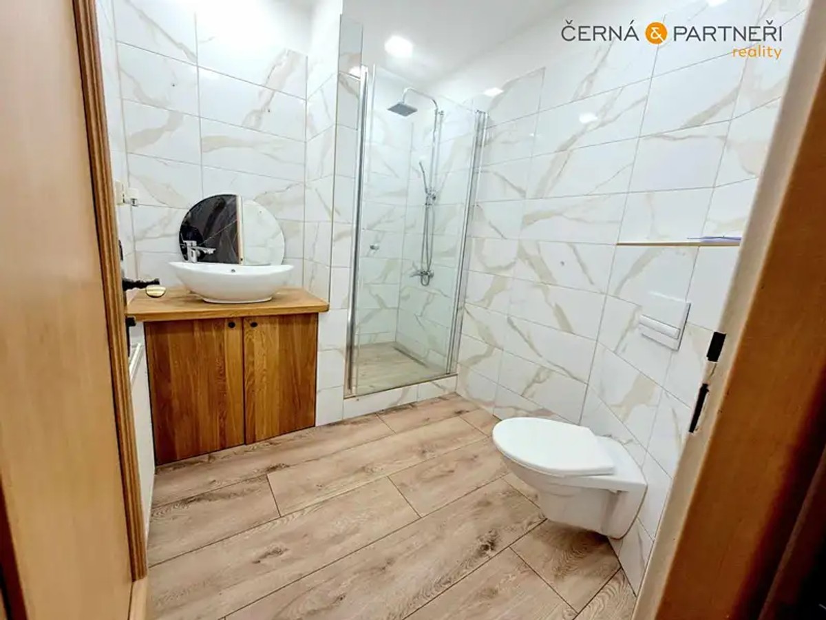 Prodej domu 244 m², pozemek 50 m²