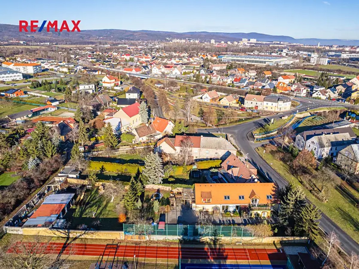 Prodej domu 350 m², pozemek 1872 m²