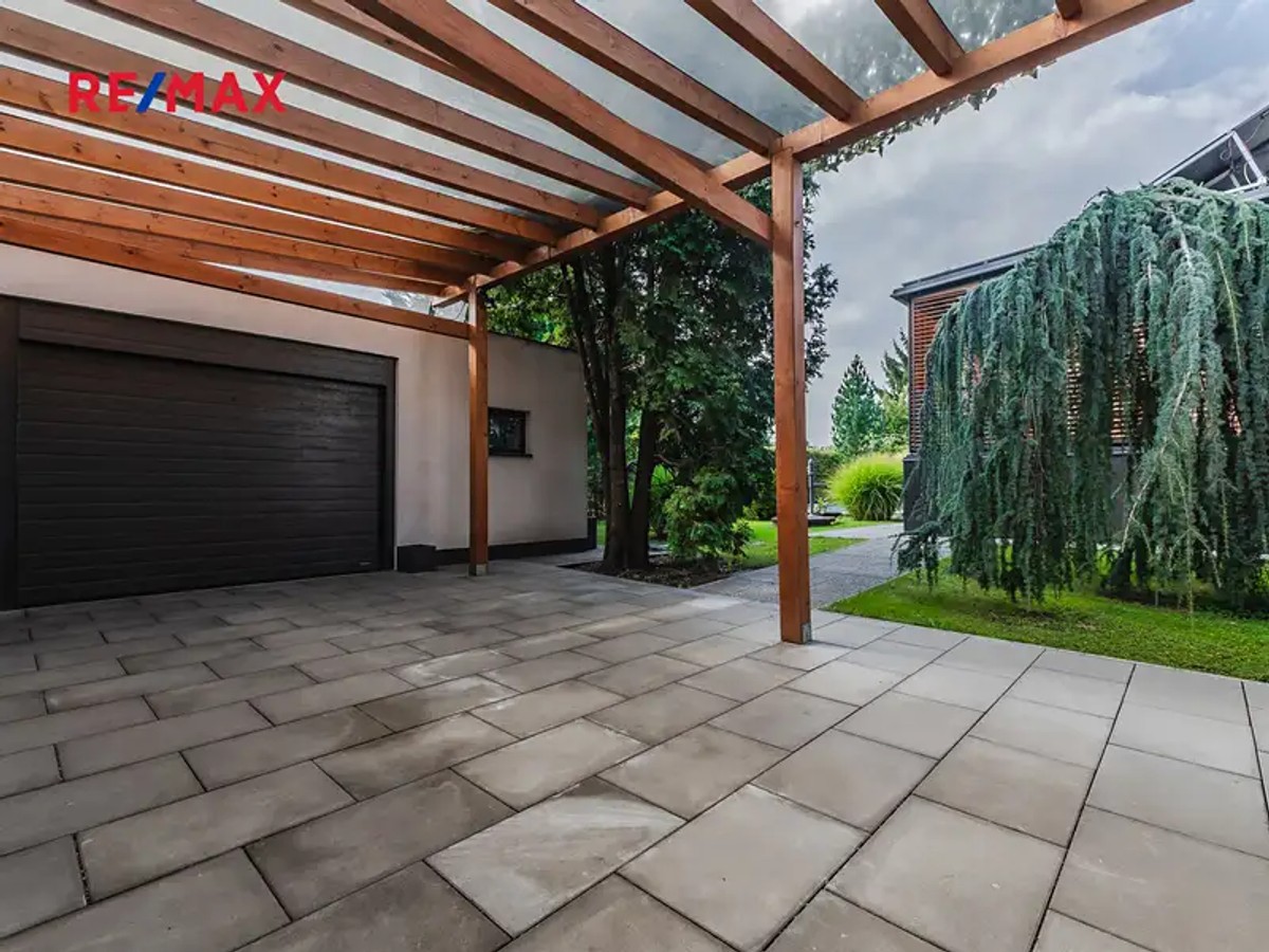 Prodej domu 285 m², pozemek 657 m²