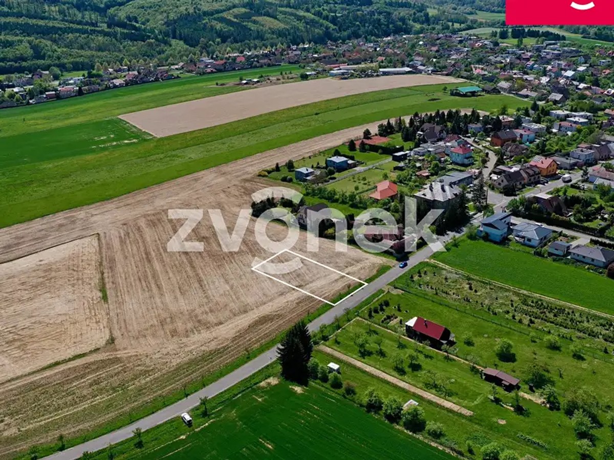 Prodej stavebního pozemku 1000 m²