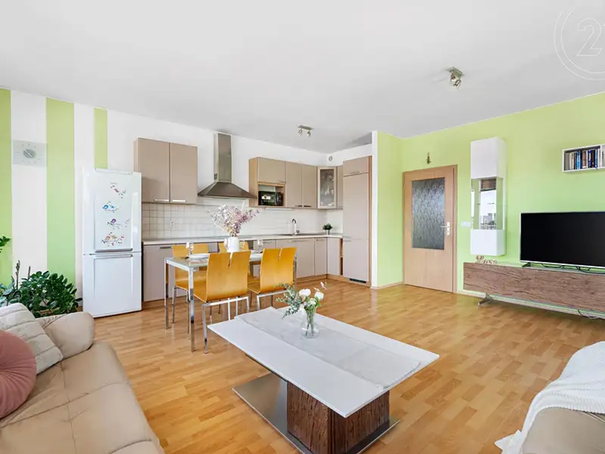 Prodej bytu 2+kk 66 m²
