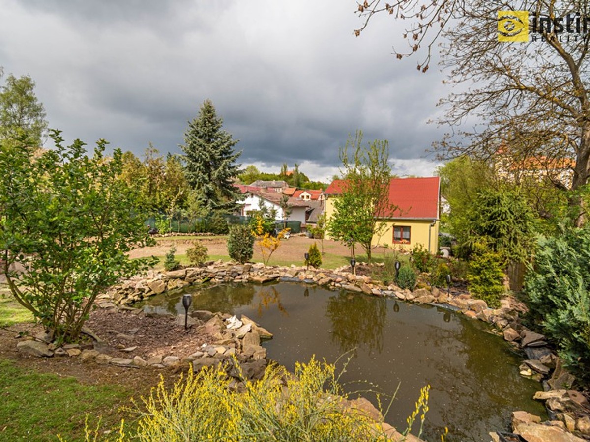 Prodej domu 240 m², pozemek 800 m²