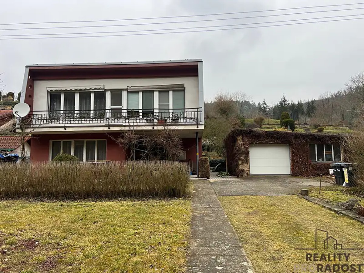 Prodej domu 186 m², pozemek 1446 m²