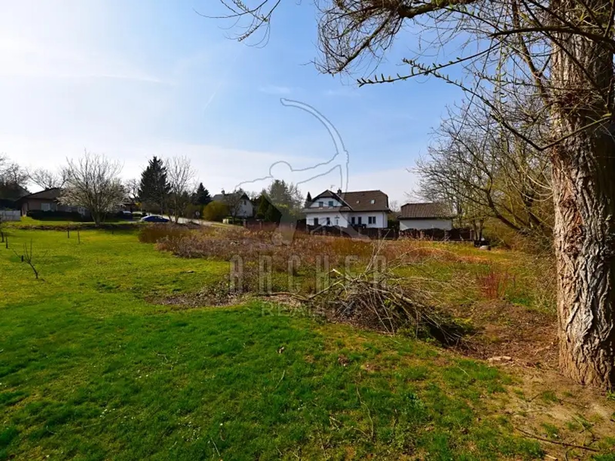 Prodej stavebního pozemku 628 m²