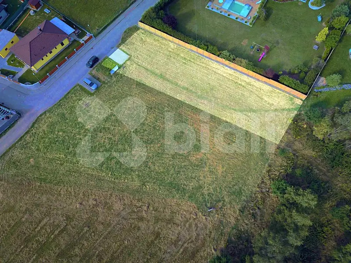 Prodej stavebního pozemku 934 m²