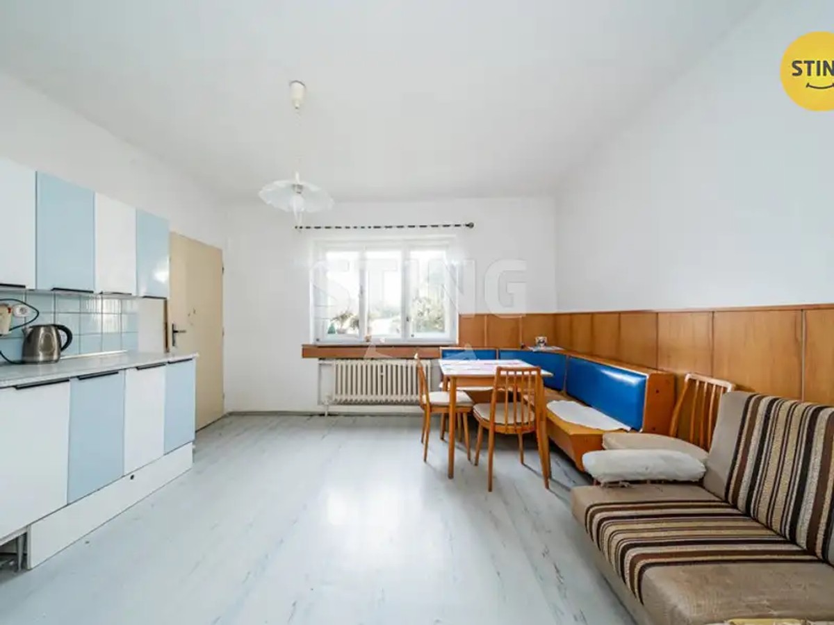 Prodej domu 200 m², pozemek 1000 m²
