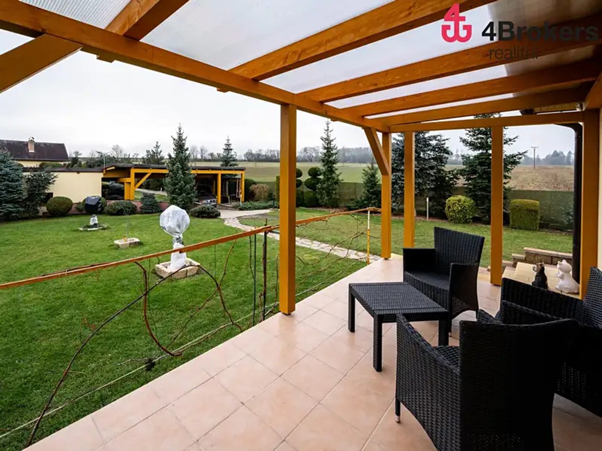 Prodej domu 250 m², pozemek 2816 m²