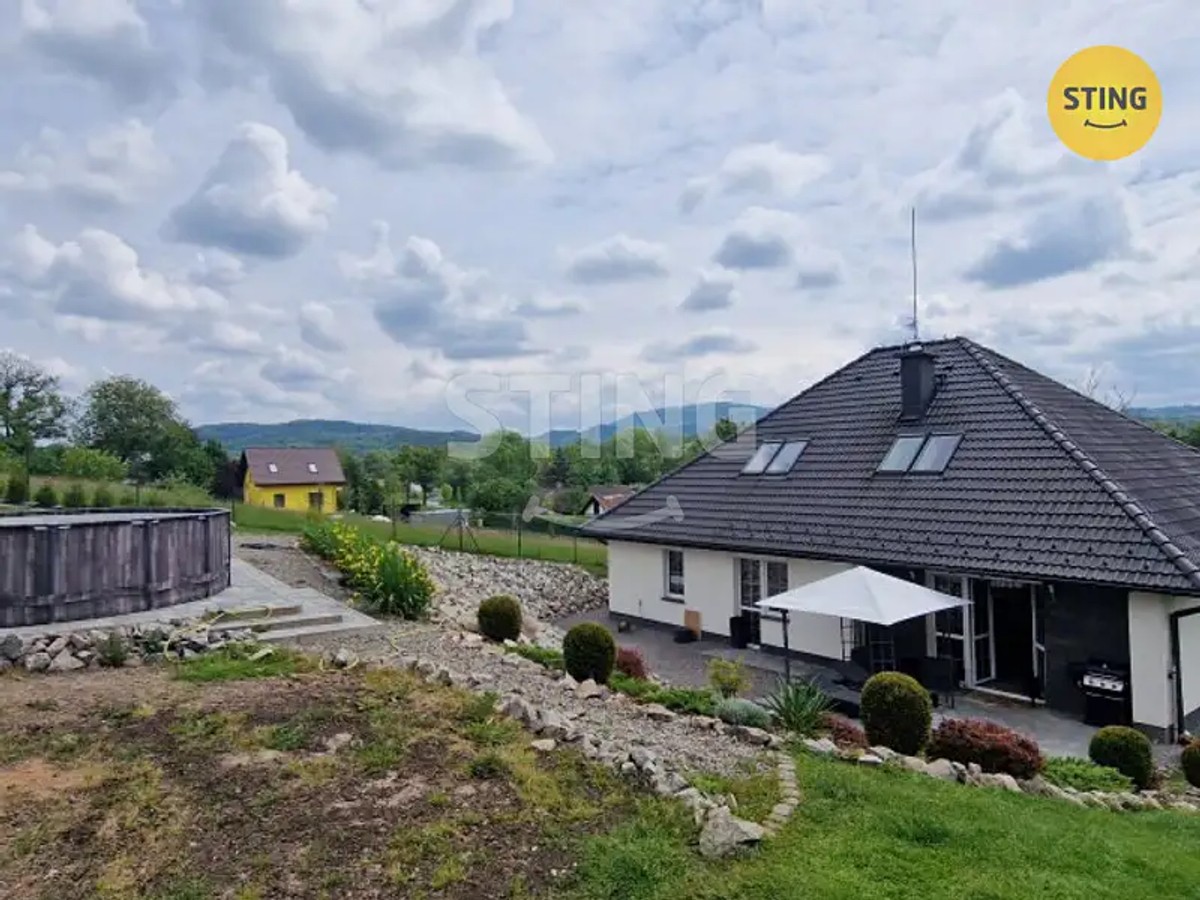 Prodej vily 150 m², pozemek 1500 m²