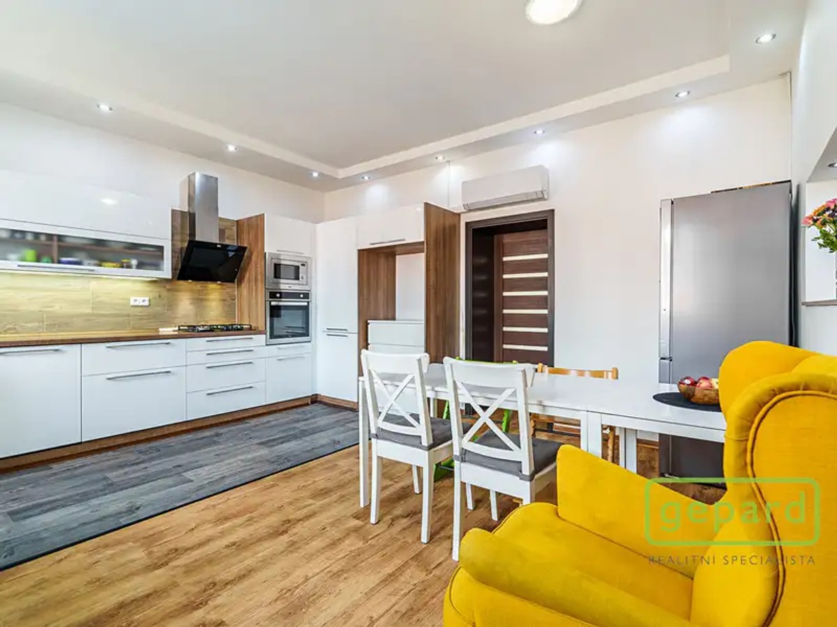 Prodej domu 190 m², pozemek 331 m²