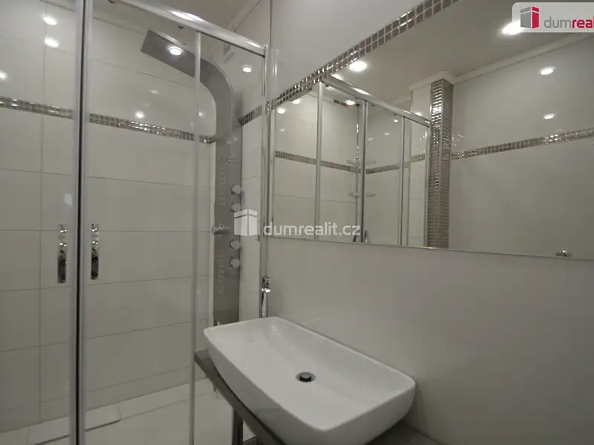 Prodej bytu 4+1 76 m²