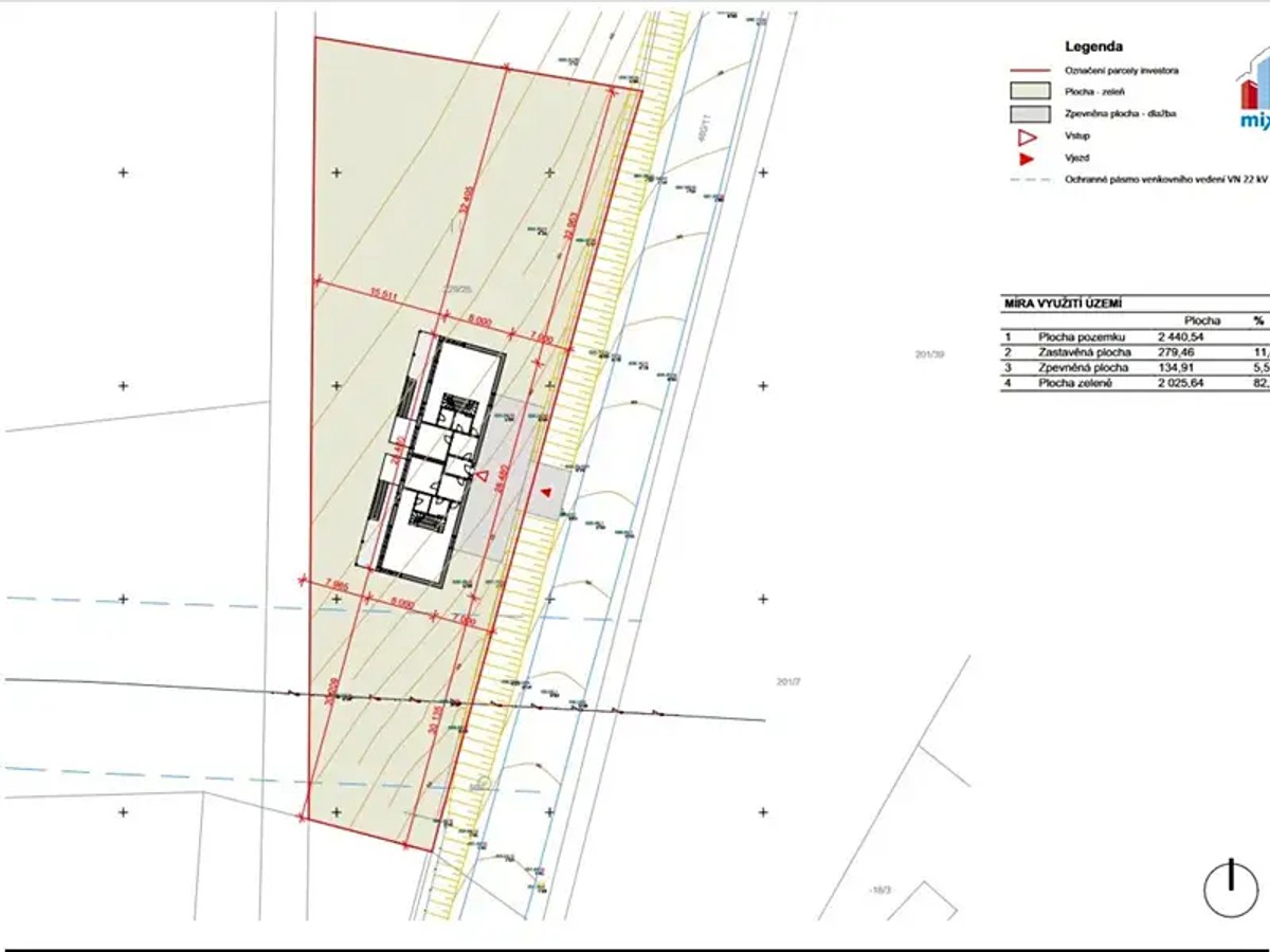 Prodej stavebního pozemku 2370 m²