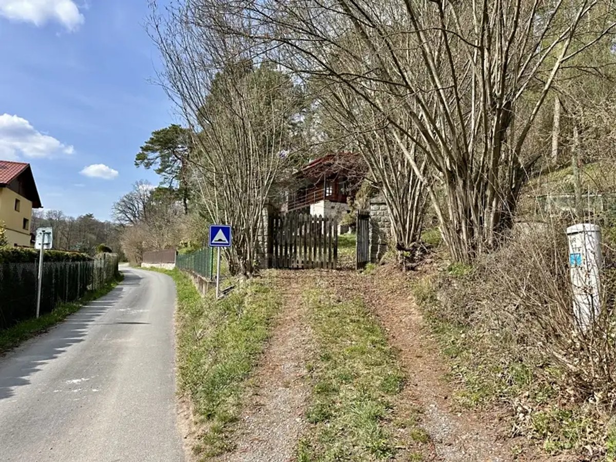 Prodej domu 230 m², pozemek 1948 m²