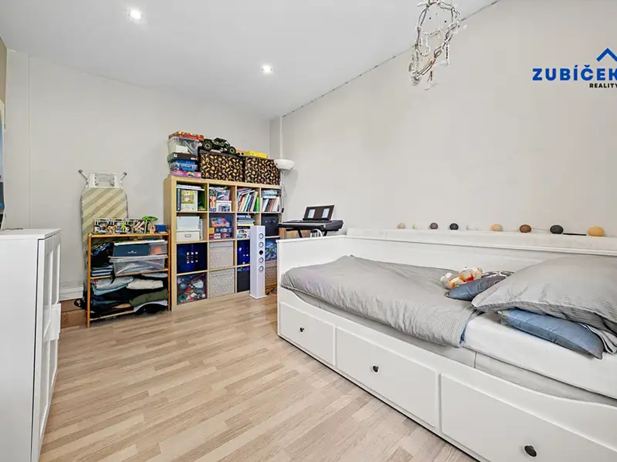 Prodej domu 100 m², pozemek 39 m²