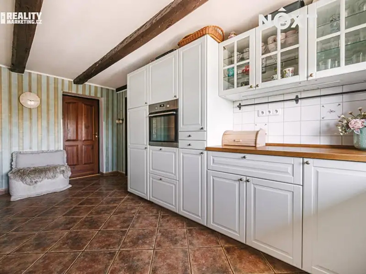 Prodej domu 396 m², pozemek 1682 m²