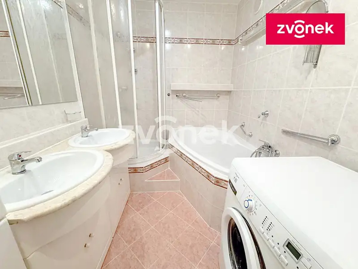 Prodej bytu 3+1 68 m²