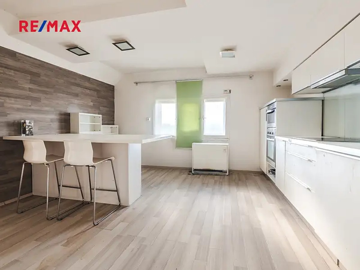 Prodej domu 140 m², pozemek 1084 m²