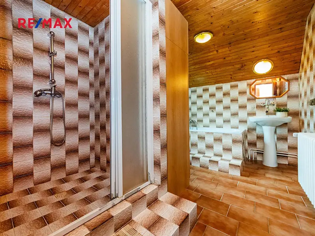 Prodej domu 312 m², pozemek 600 m²