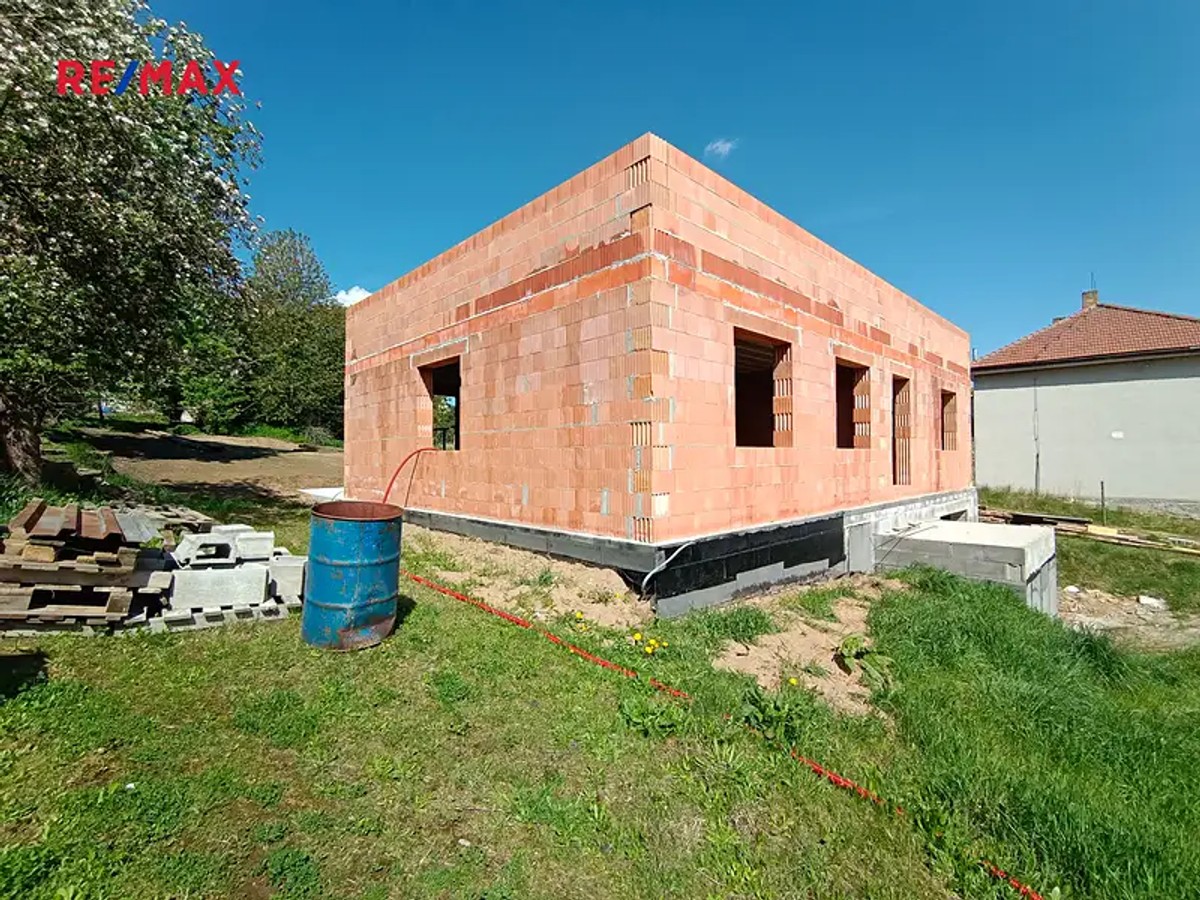 Prodej domu 195 m², pozemek 945 m²