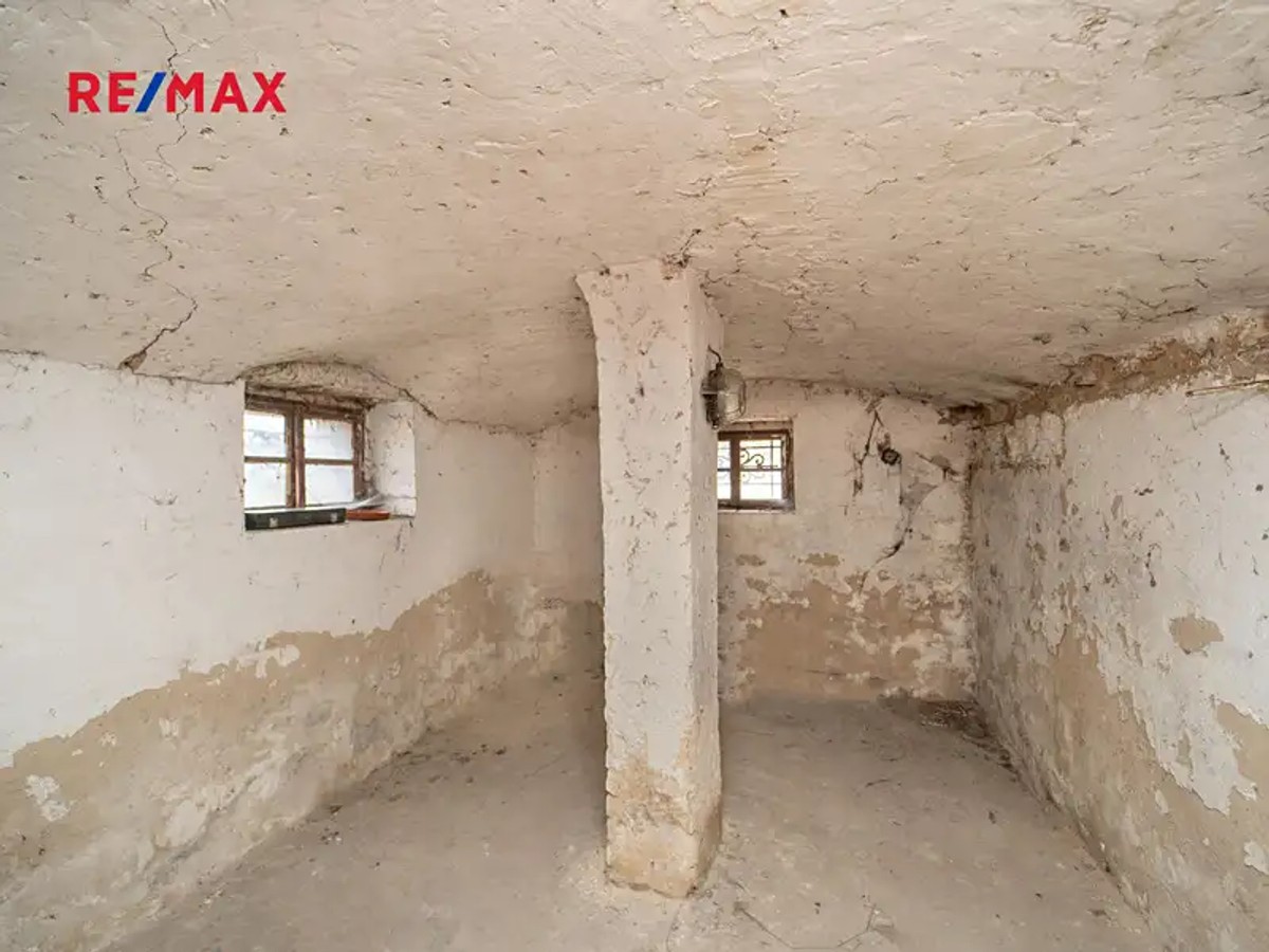 Prodej domu 105 m², pozemek 2002 m²