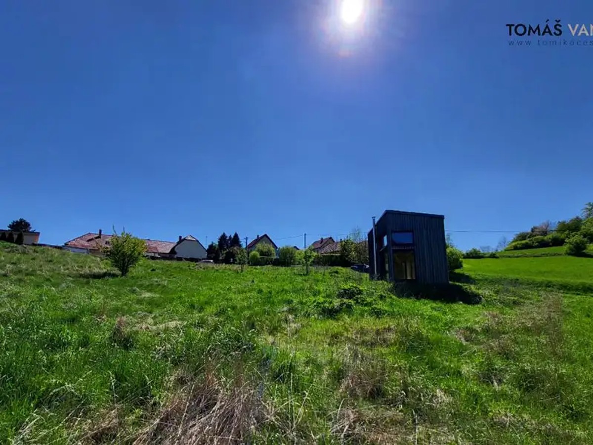 Prodej stavebního pozemku 673 m²
