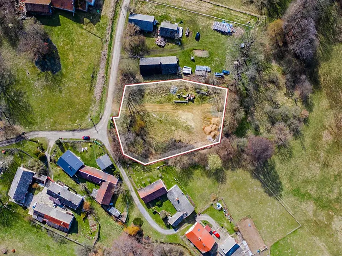 Prodej stavebního pozemku 2967 m²