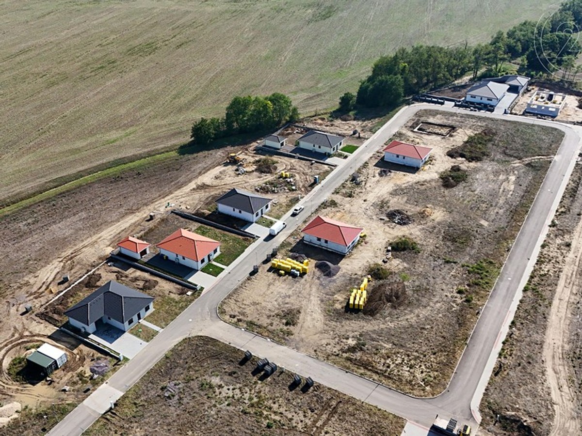 Prodej stavebního pozemku 805 m²