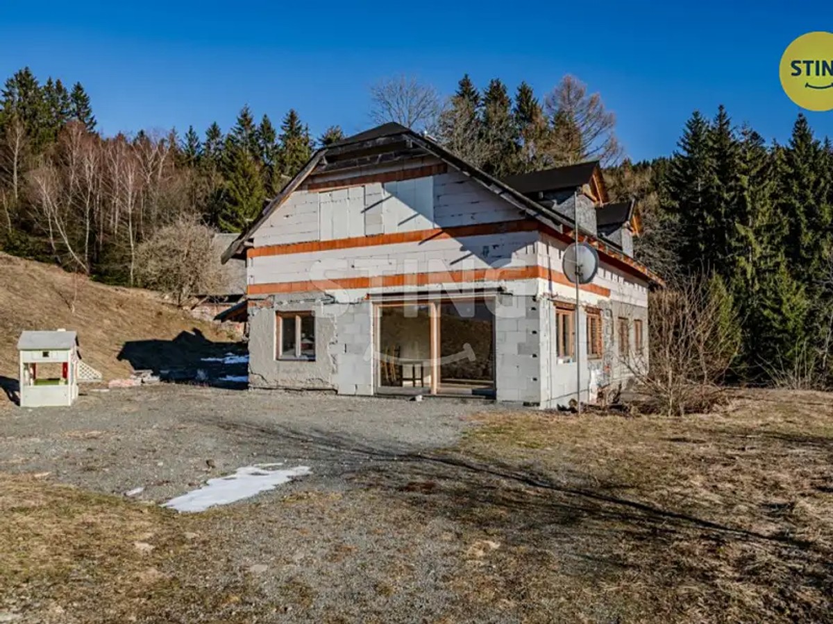 Prodej domu 150 m², pozemek 17597 m²