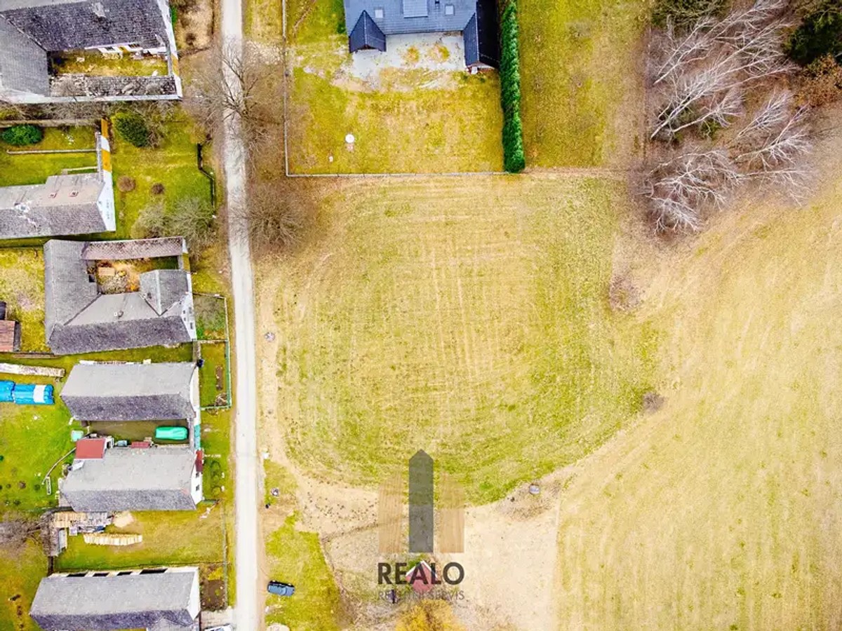 Prodej stavebního pozemku 1400 m²