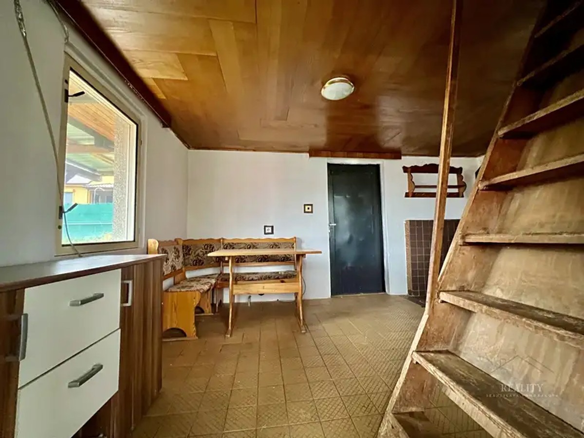 Prodej chaty 44 m², pozemek 284 m²