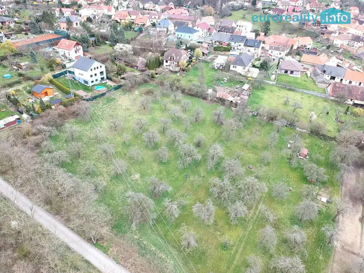 Prodej stavebního pozemku 820 m²