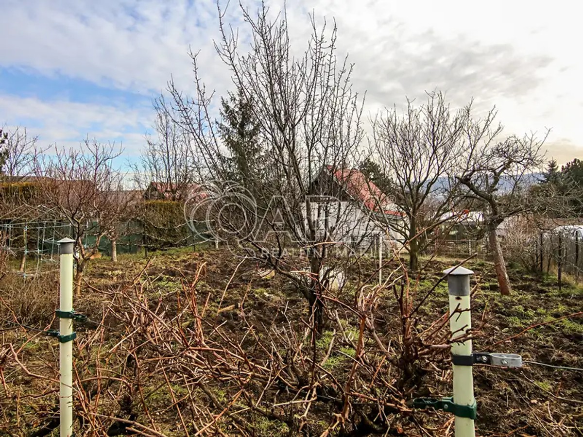 Prodej chaty 34 m², pozemek 300 m²