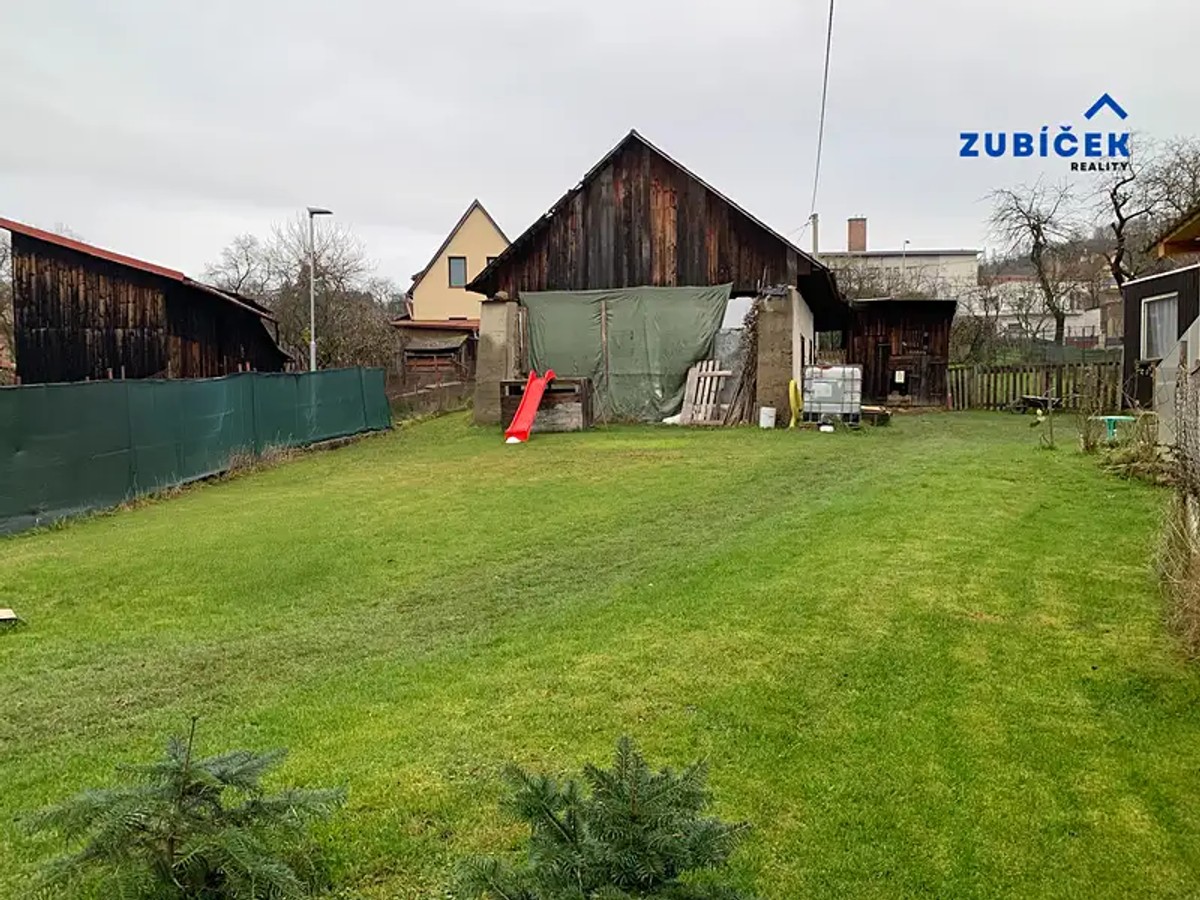 Prodej stavebního pozemku 745 m²