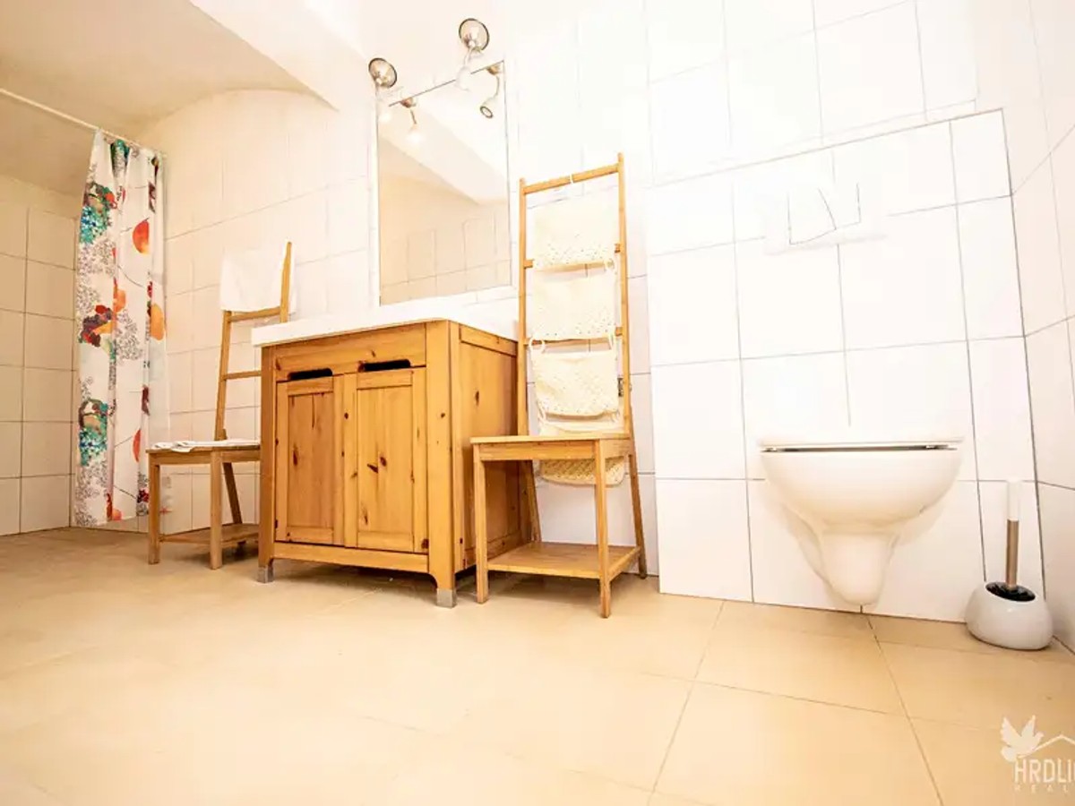 Prodej chalupy 56 m², pozemek 14063 m²