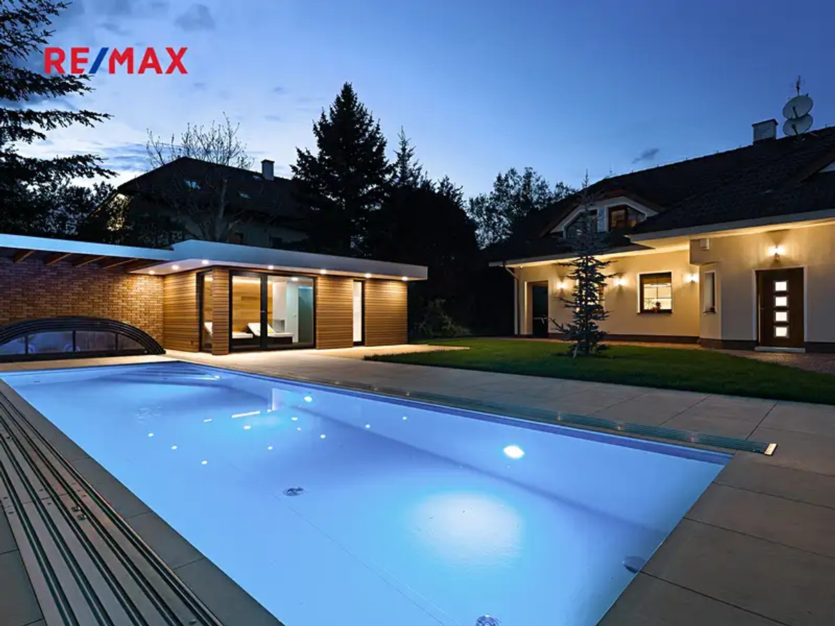 Prodej domu 307 m², pozemek 823 m²