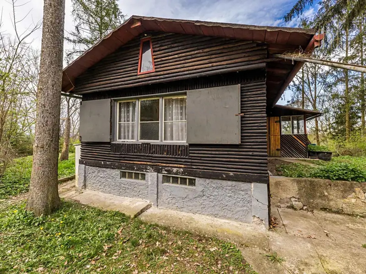Prodej chaty 42 m², pozemek 810 m²