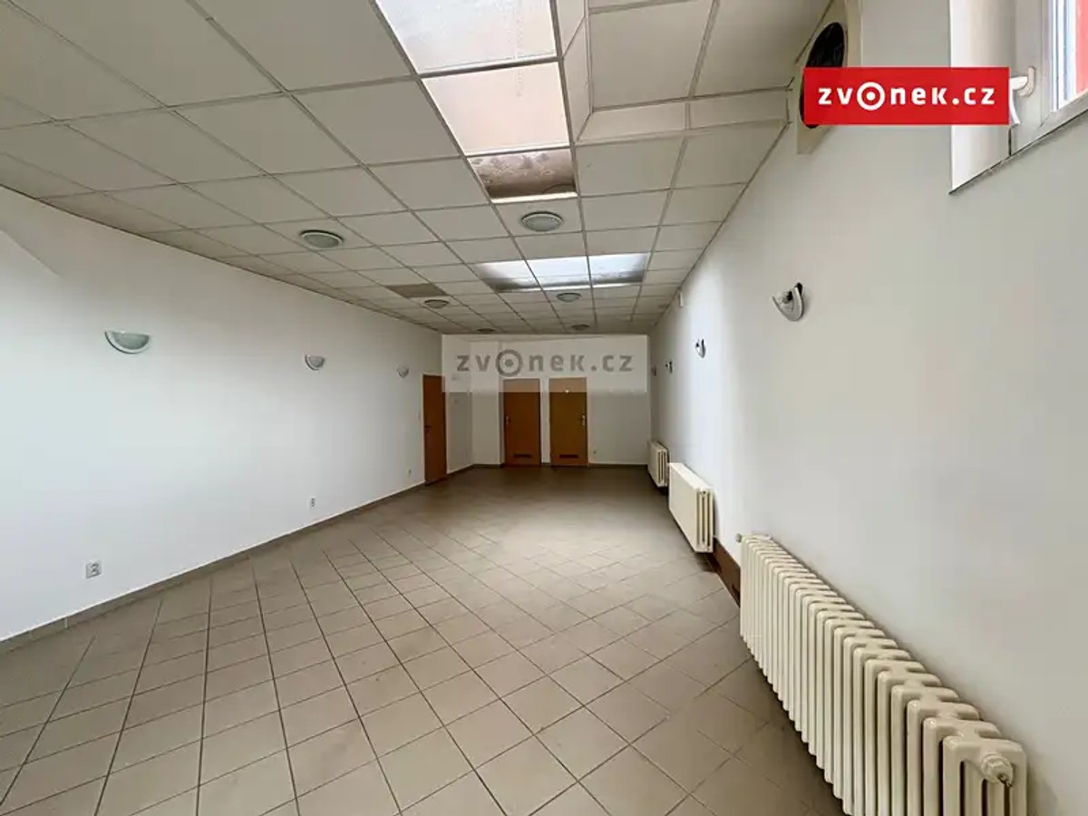 Prodej domu 420 m², pozemek 950 m²