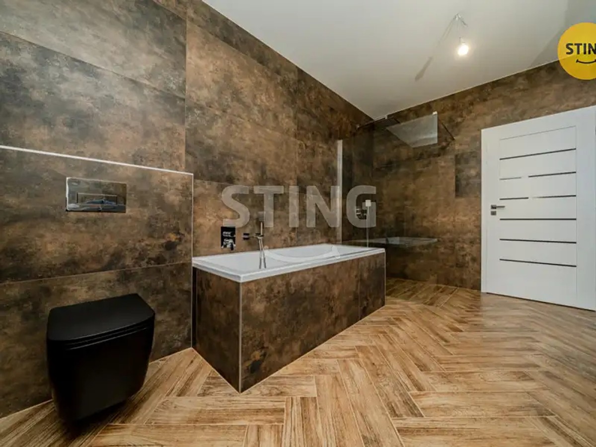 Prodej domu 207 m², pozemek 1377 m²