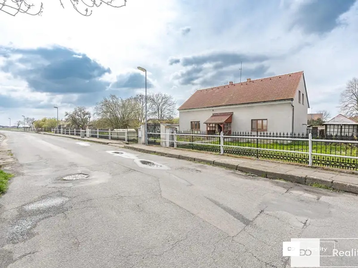 Prodej domu 175 m², pozemek 1289 m²