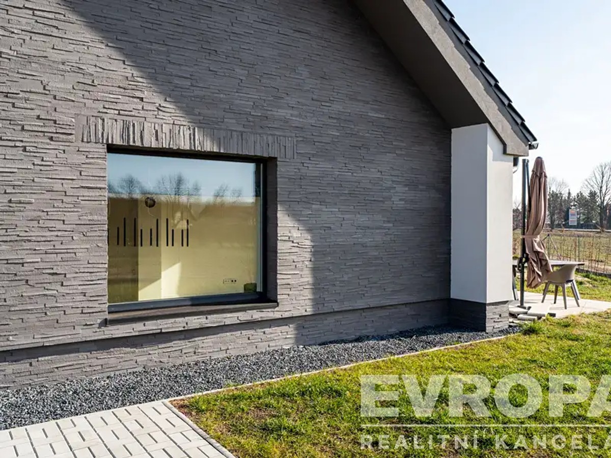 Prodej domu 100 m², pozemek 990 m²