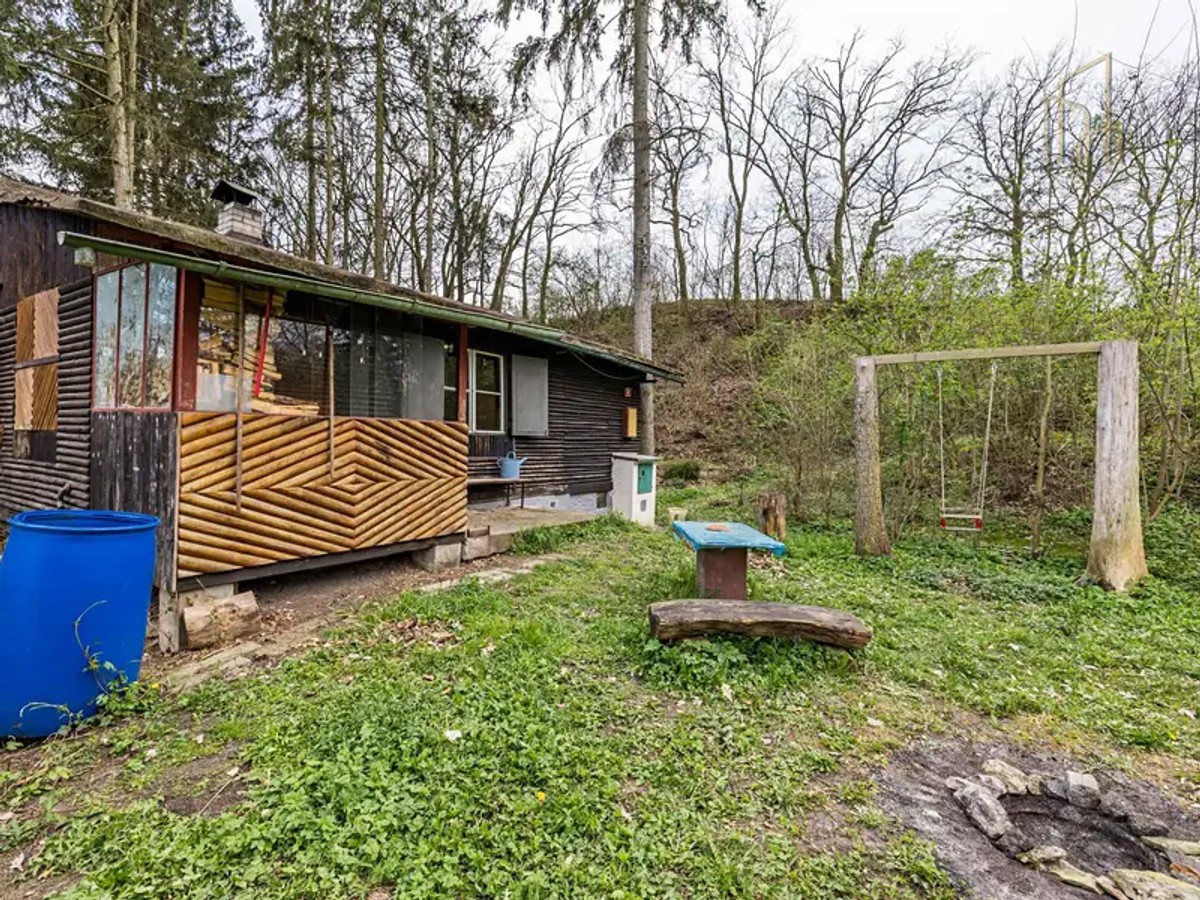 Prodej chaty 42 m², pozemek 810 m²