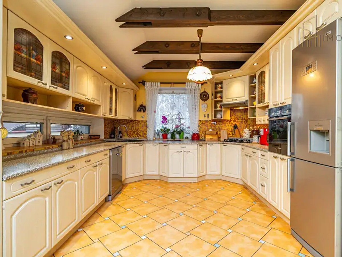 Prodej domu 308 m², pozemek 1634 m²