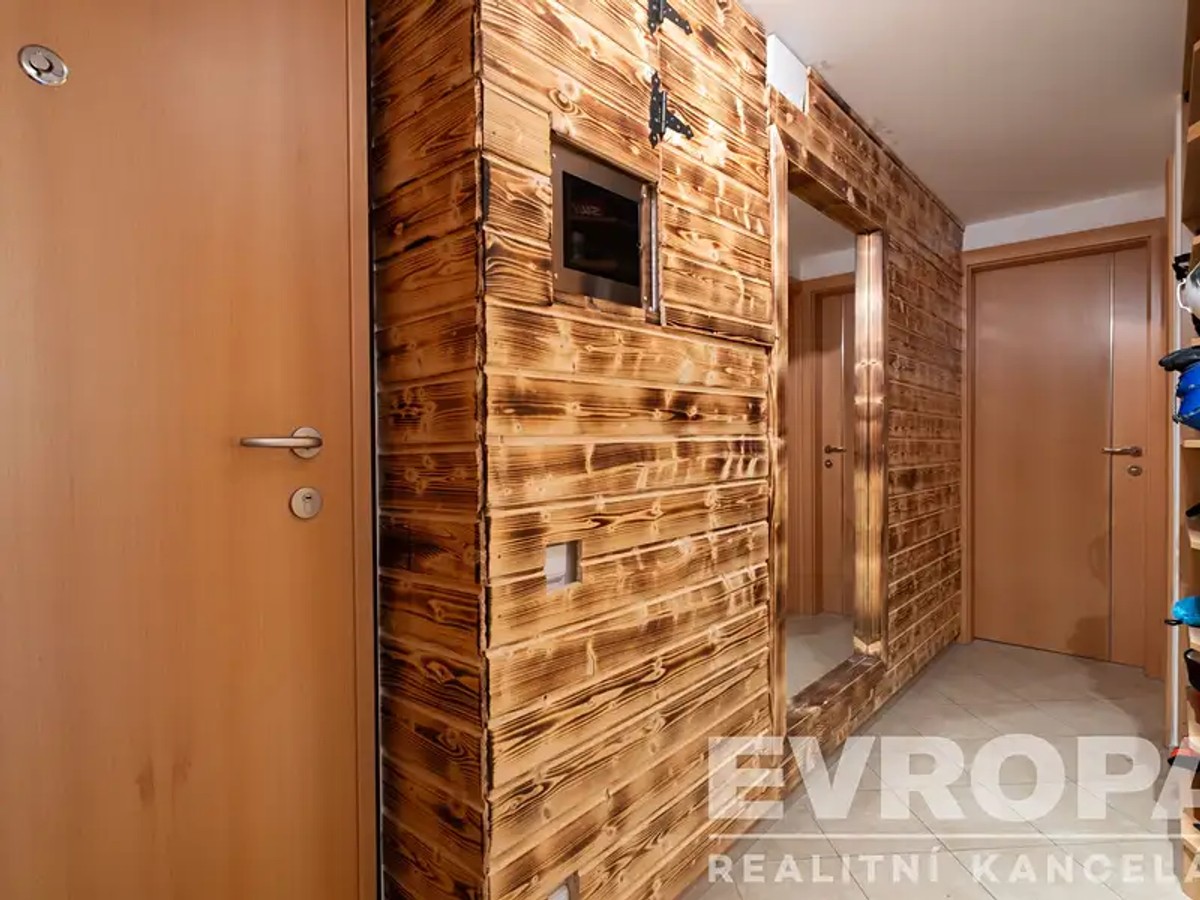 Prodej bytu 2+kk 60 m²