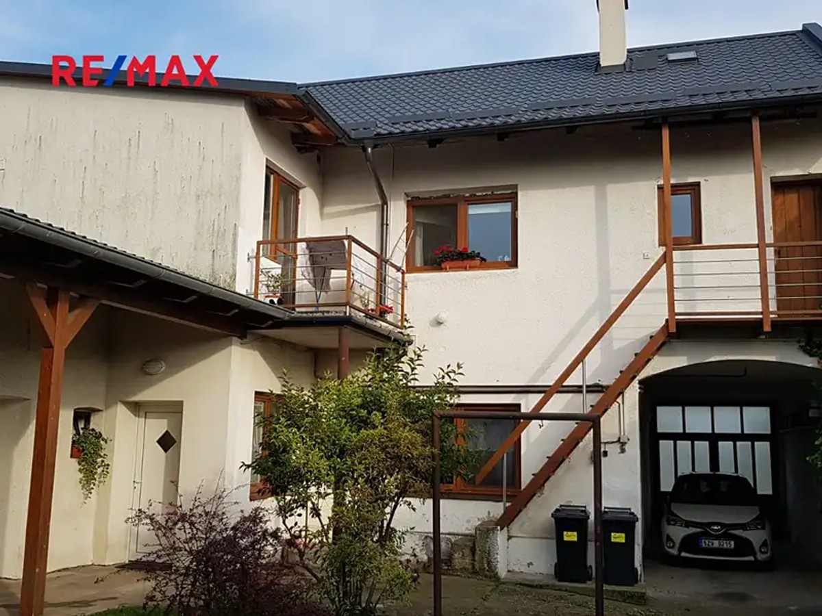 Prodej domu 380 m², pozemek 650 m²