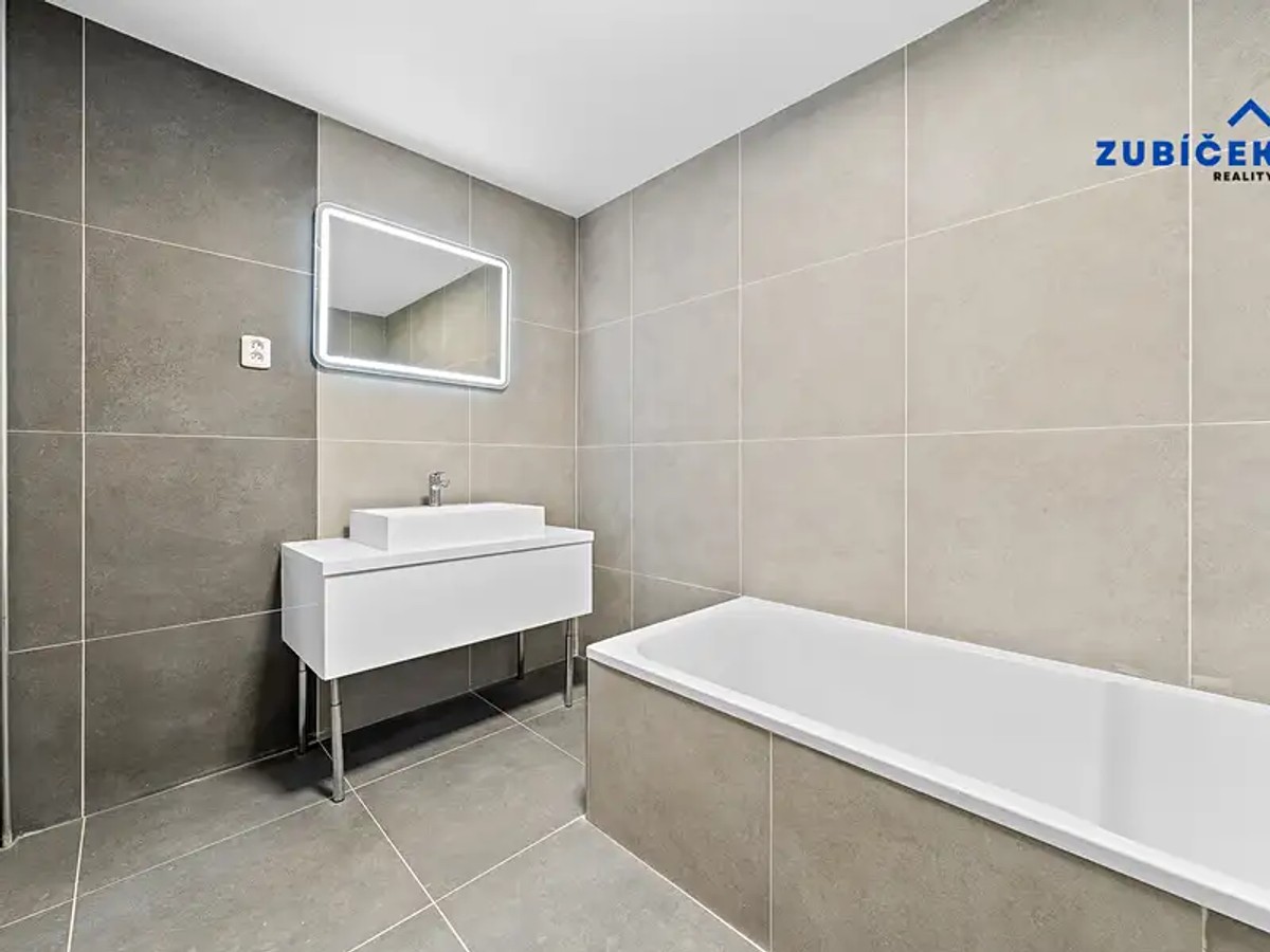 Prodej domu 350 m², pozemek 400 m²