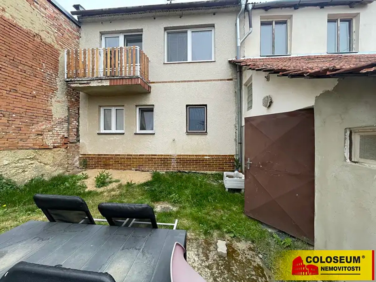 Prodej domu 100 m², pozemek 330 m²