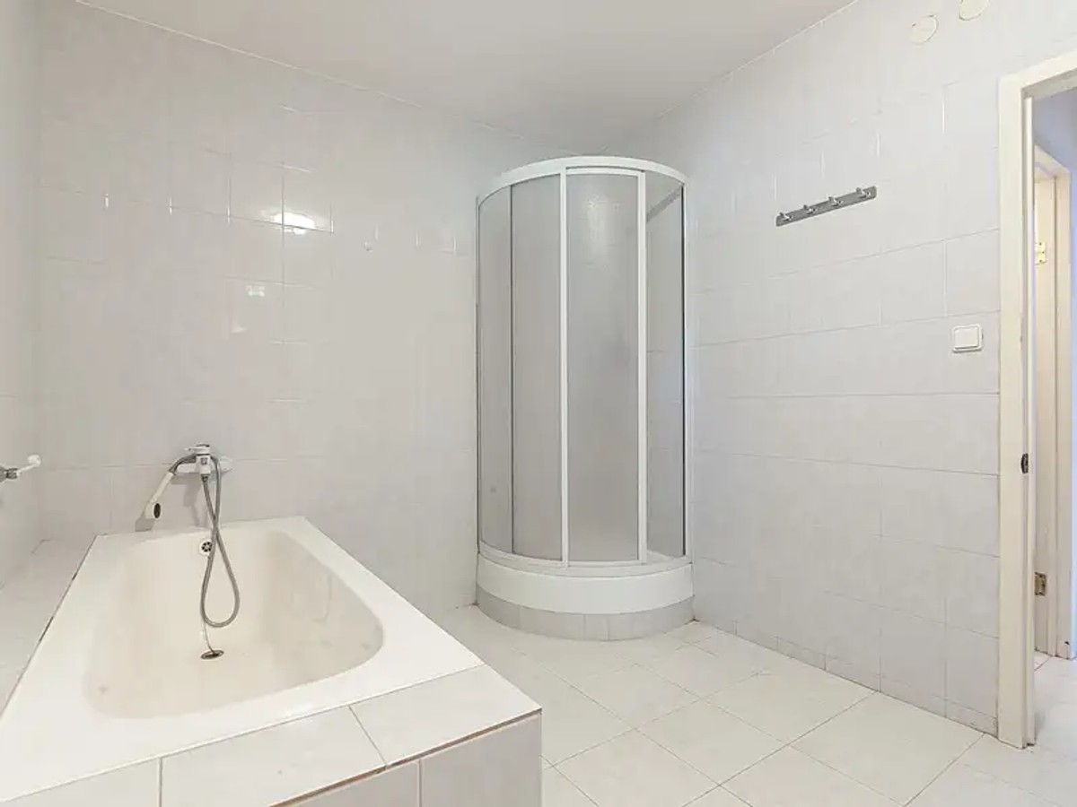 Prodej domu 450 m², pozemek 1292 m²